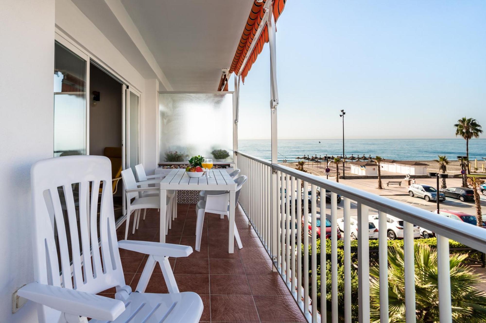 פואנגירולה Sur Suites Porlamar מראה חיצוני תמונה