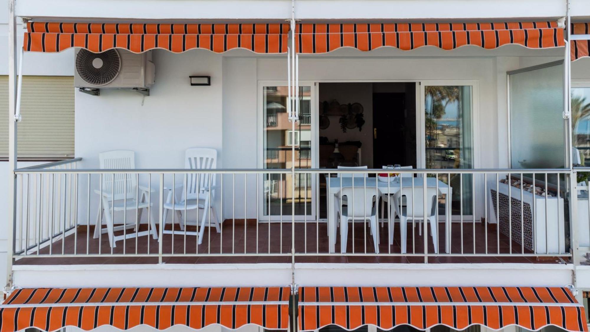 פואנגירולה Sur Suites Porlamar מראה חיצוני תמונה