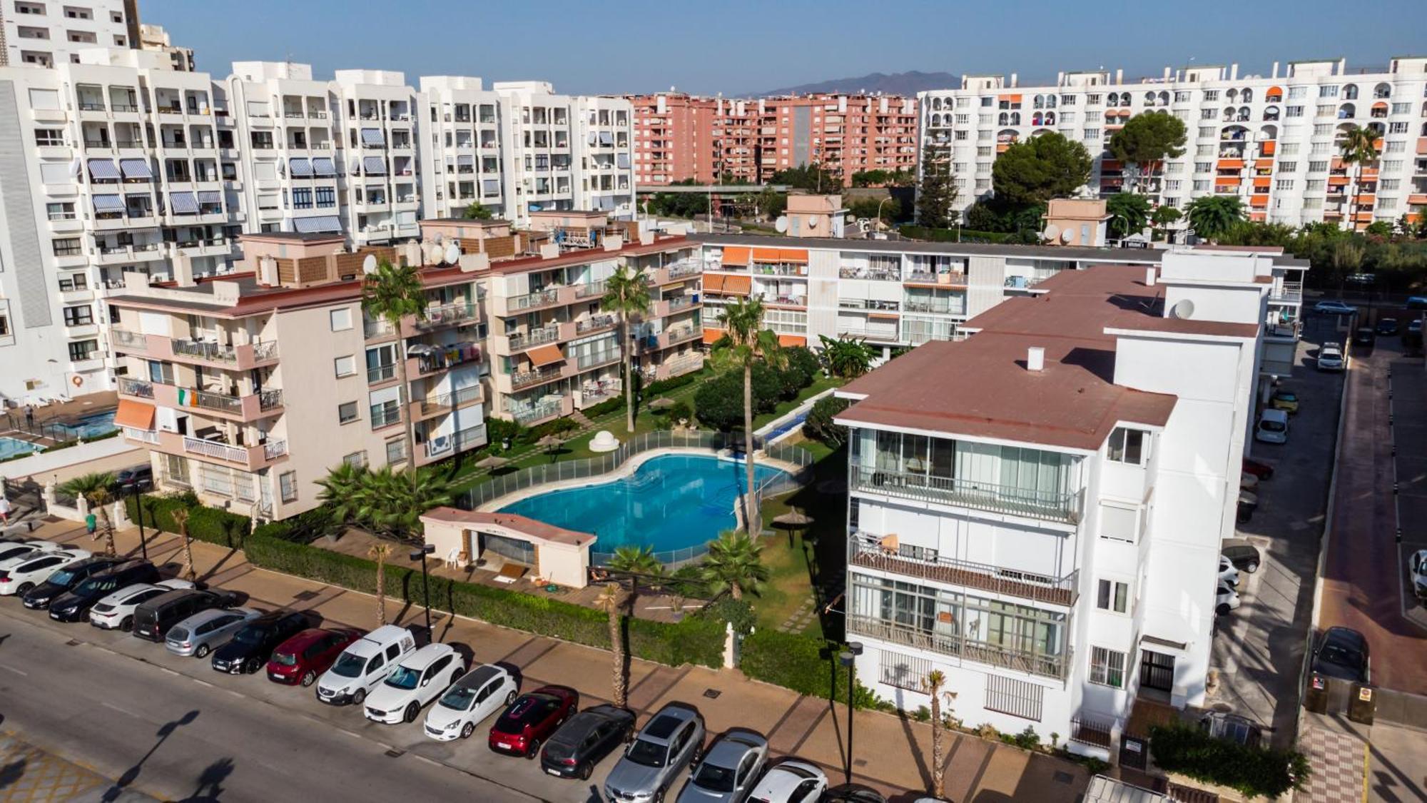 פואנגירולה Sur Suites Porlamar מראה חיצוני תמונה